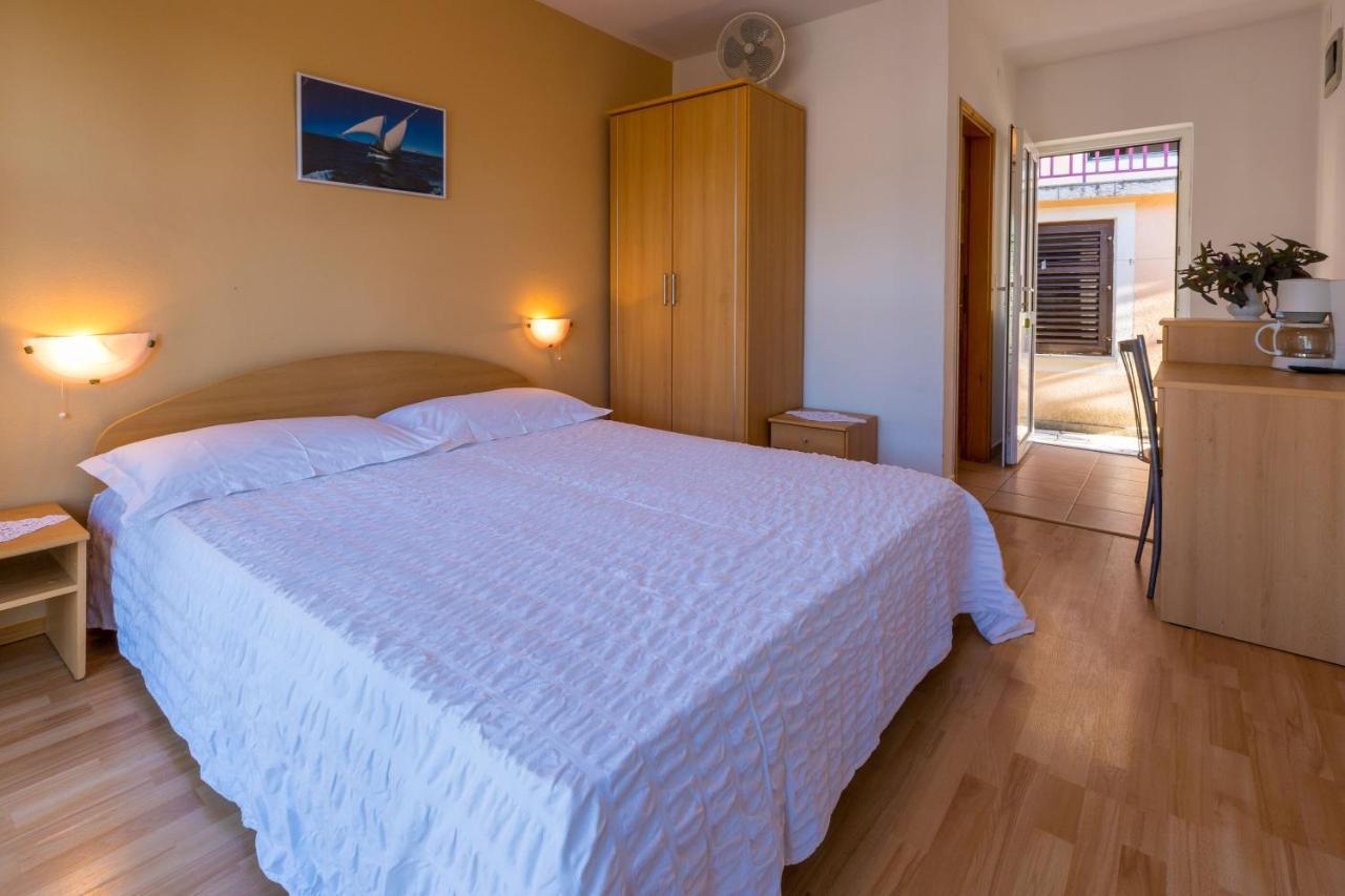 Apartments Ani Криквеница Екстериор снимка