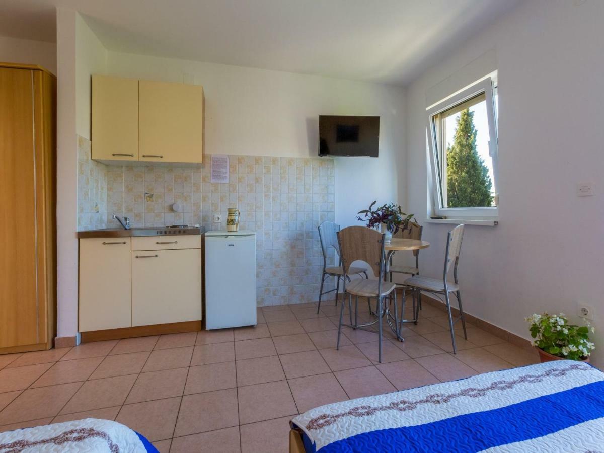 Apartments Ani Криквеница Екстериор снимка