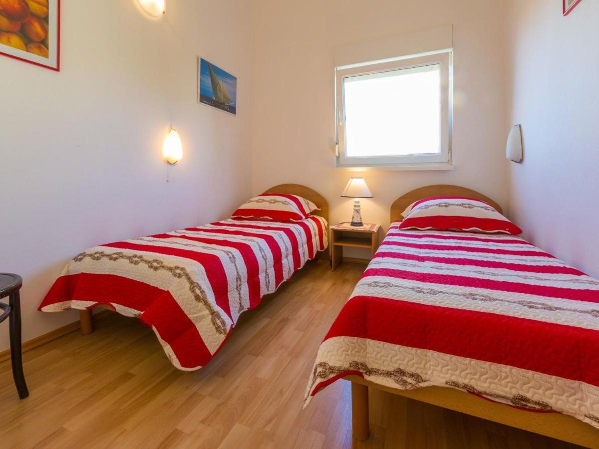 Apartments Ani Криквеница Екстериор снимка