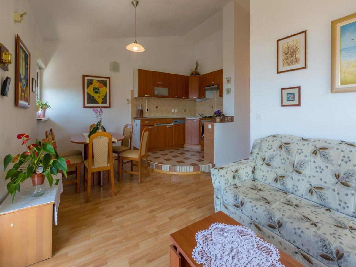 Apartments Ani Криквеница Екстериор снимка