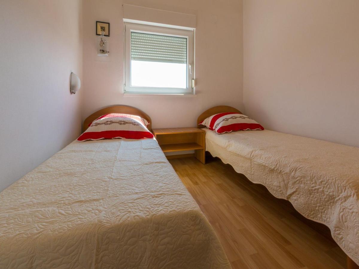 Apartments Ani Криквеница Екстериор снимка