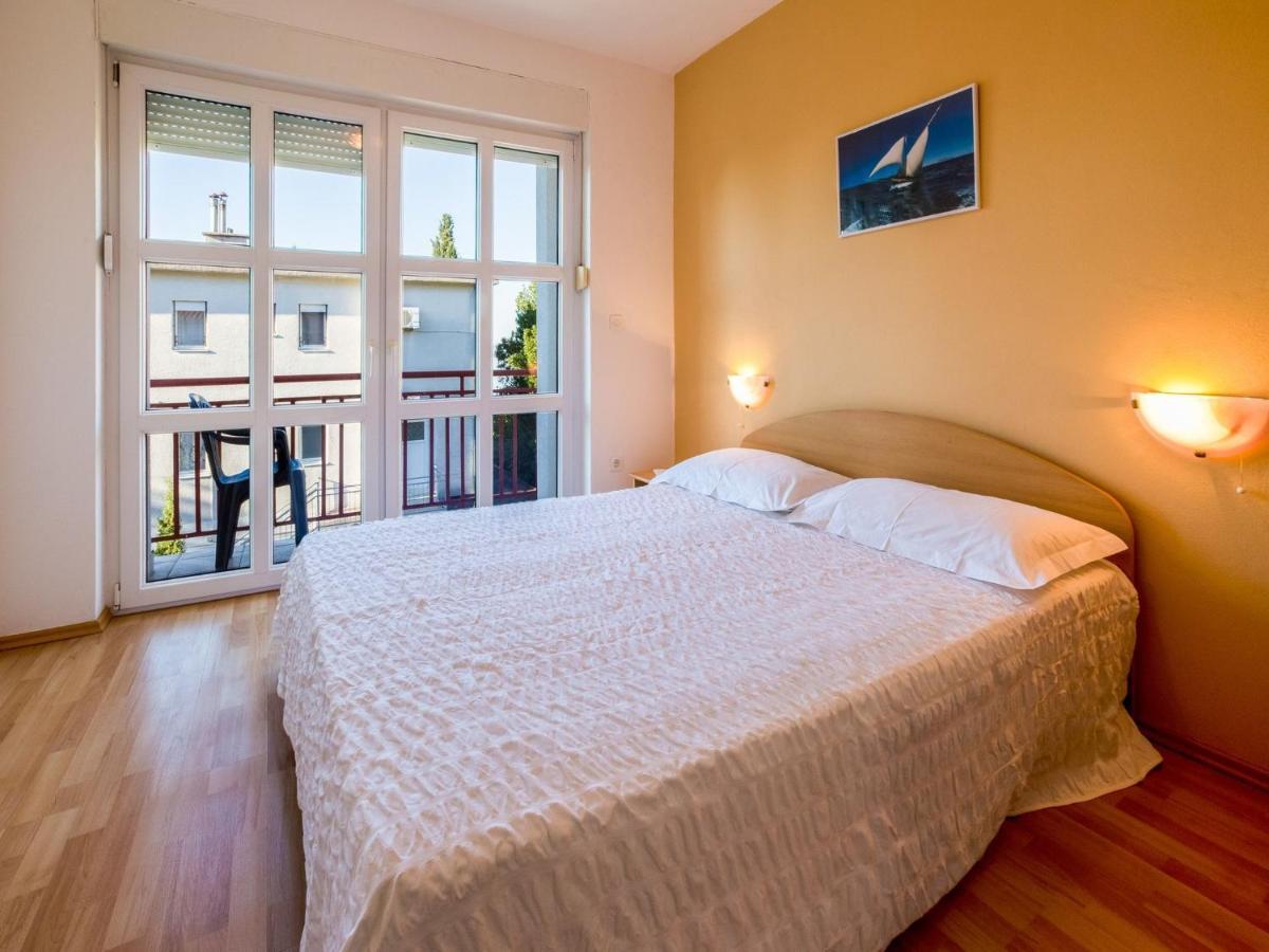 Apartments Ani Криквеница Екстериор снимка