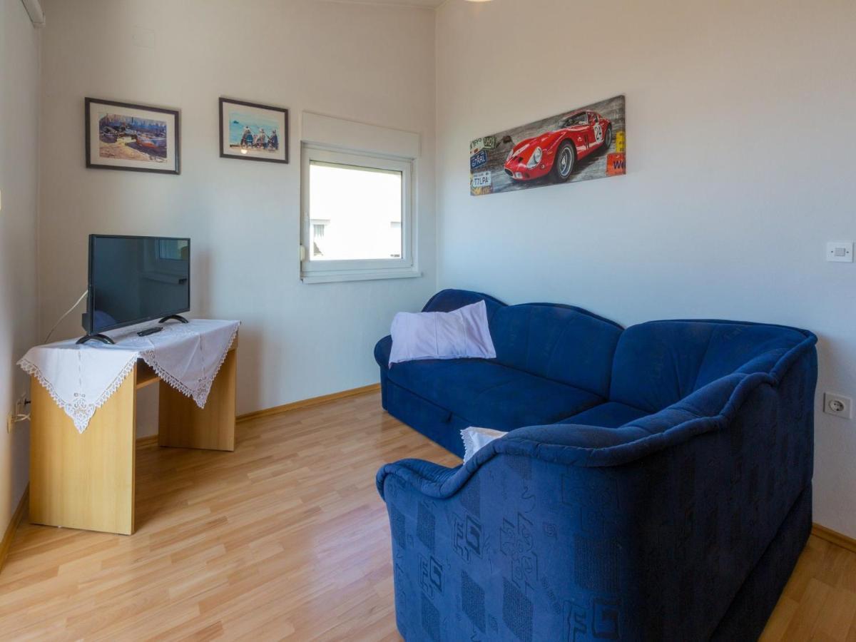 Apartments Ani Криквеница Екстериор снимка